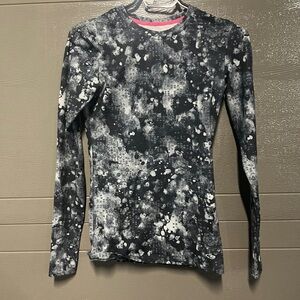 Champion Black and White Long Sleeve Tee